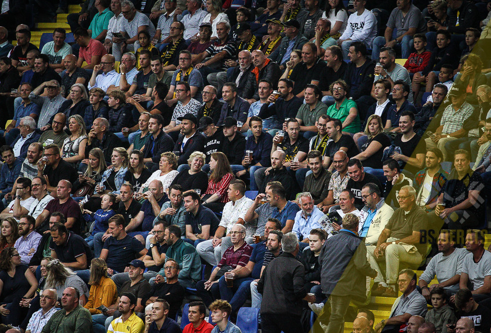 nac helmond sport [27 van 90]